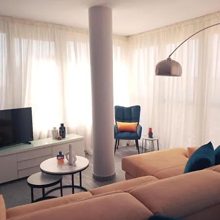 Apartment Skyline Costa Del Sol *